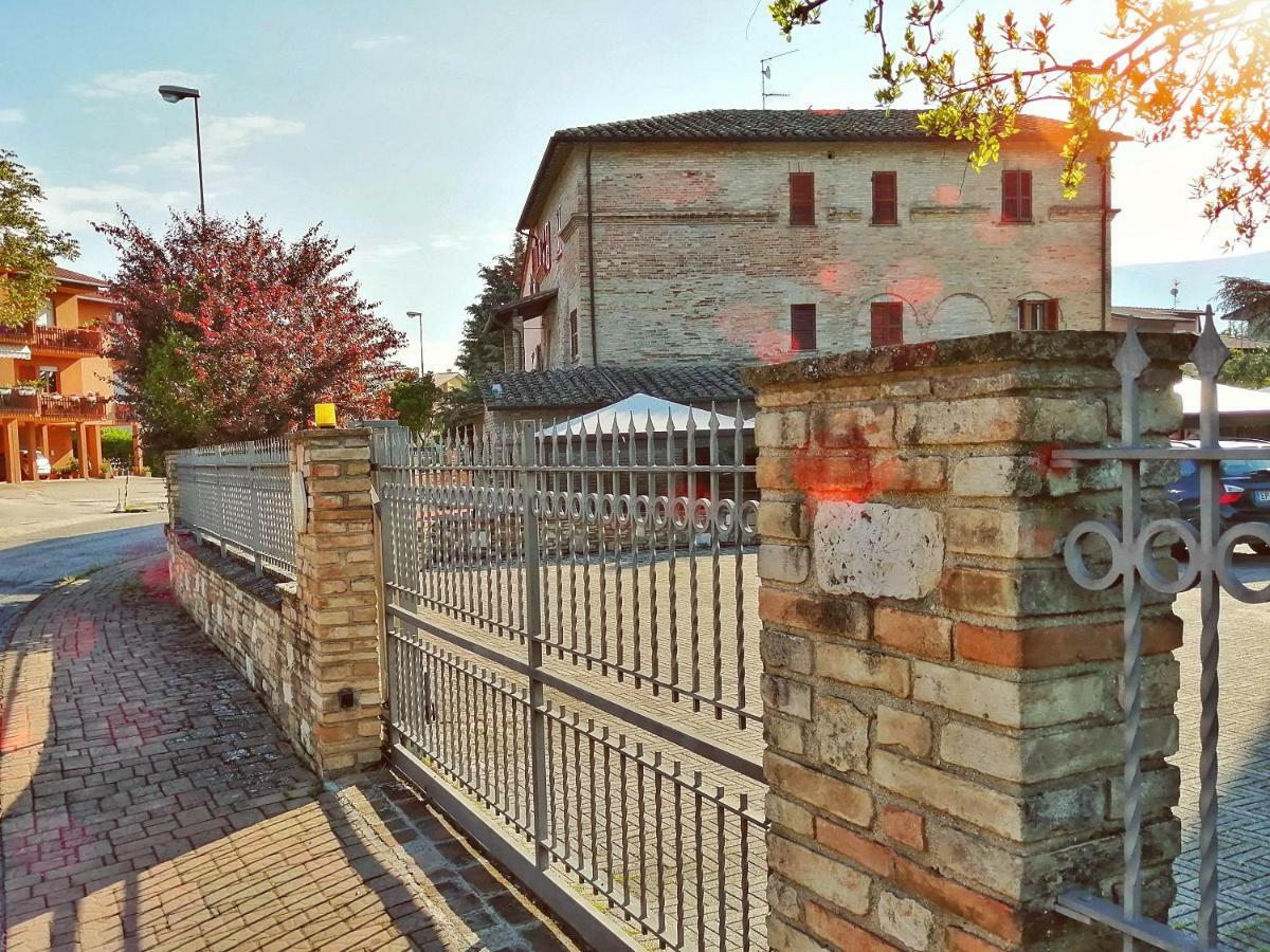 Hotel Locanda Giustini Assisi Exterior foto